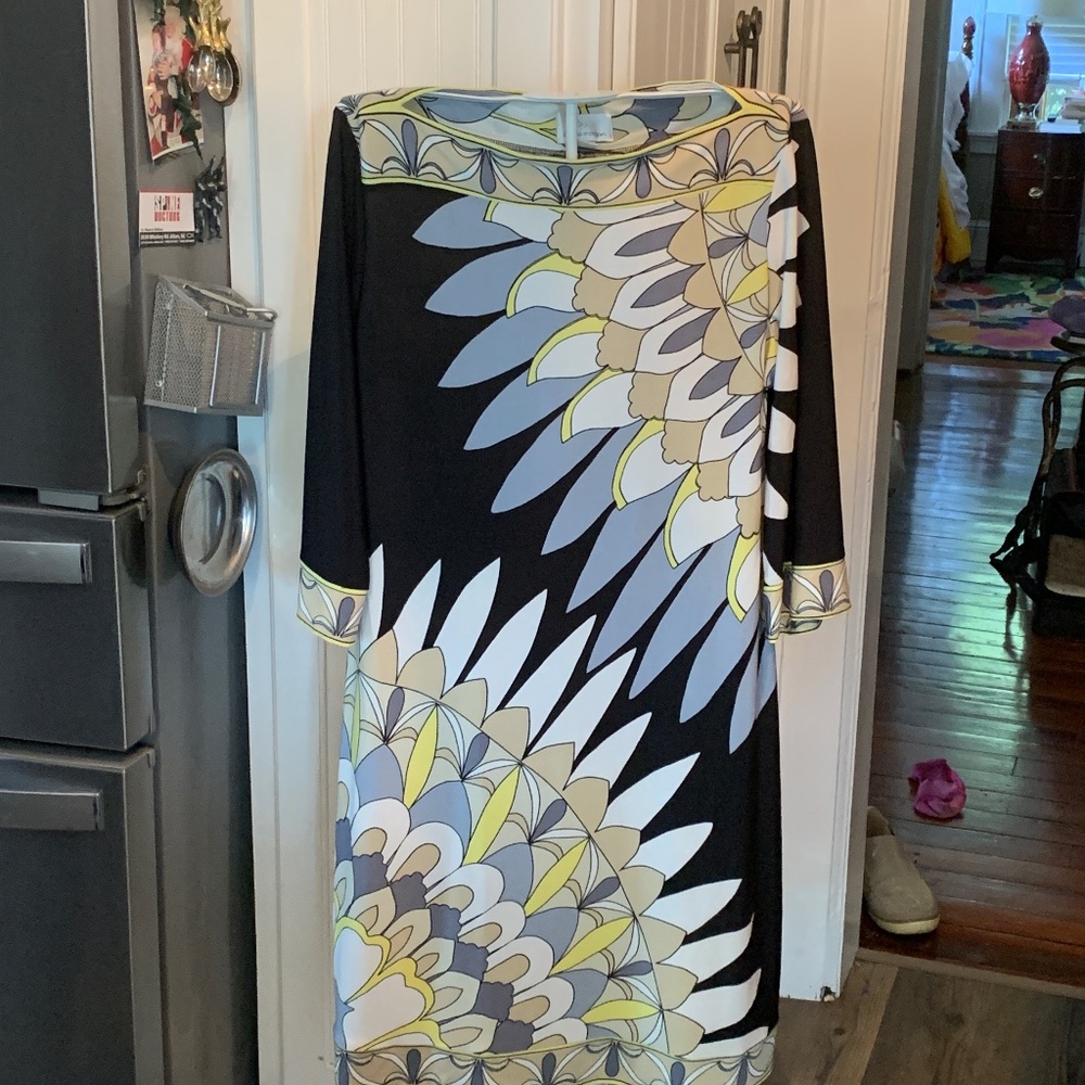 Donna Morgan Mod floral dress. Maybe worn once